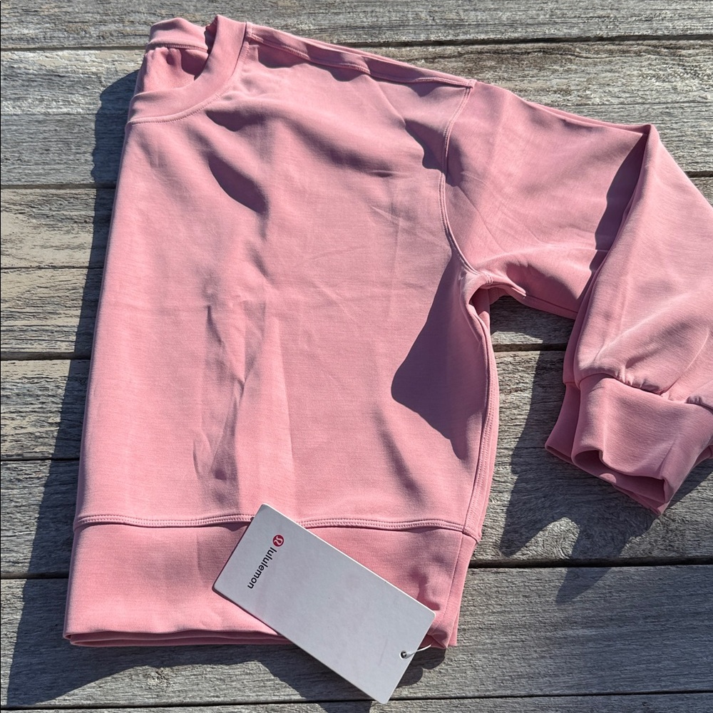 LULULEMON x Peloton Softstreme Perfectly‎ Oversized Cropped Crew size 8 NWT pink